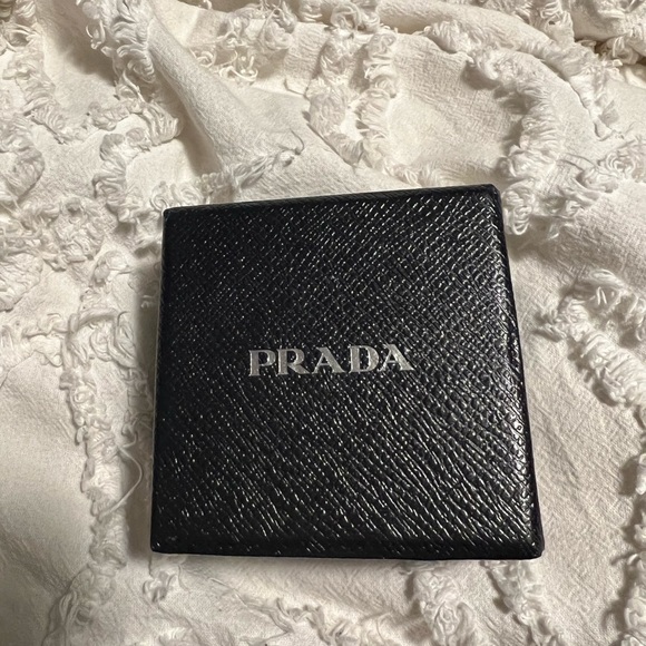 PRADA Saffiano leather bracelet - Picture 4 of 4